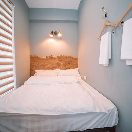 Tomiris Lady'S Capsul Hostel Only For Women Алматы Экстерьер фото