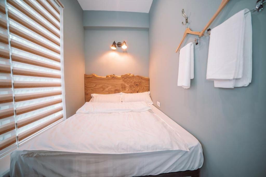Tomiris Lady'S Capsul Hostel Only For Women Алматы Экстерьер фото